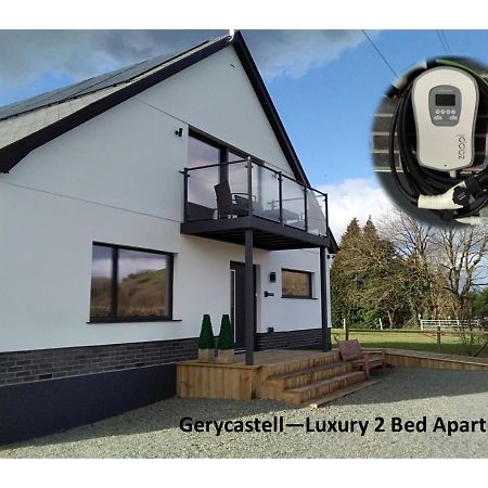 Gerycastell Luxury Holiday Apartment With Stunning Views & Ev Station Point Carmarthen Eksteriør billede